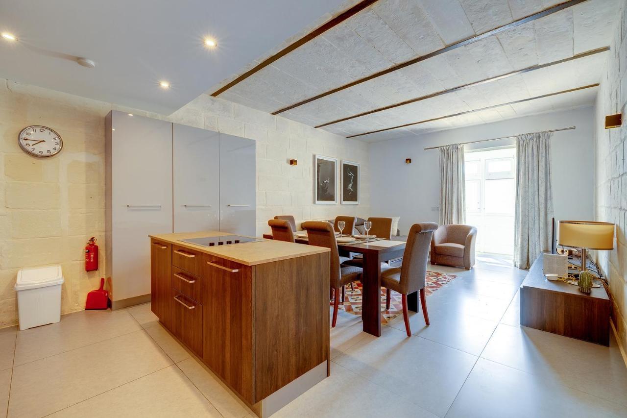 Luxurious 2Br Apartment In Βαλέτα Εξωτερικό φωτογραφία